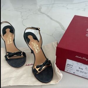 Ferragamo Navy Bow Heels